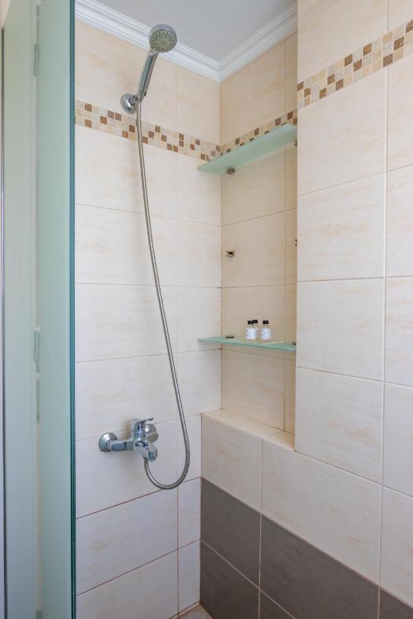 Mystique Apartment Kárpathosz Kültér fotó